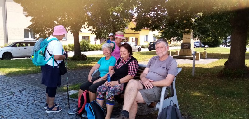 fotografie z akce NsHankou - Přes Kaňk do Polabí