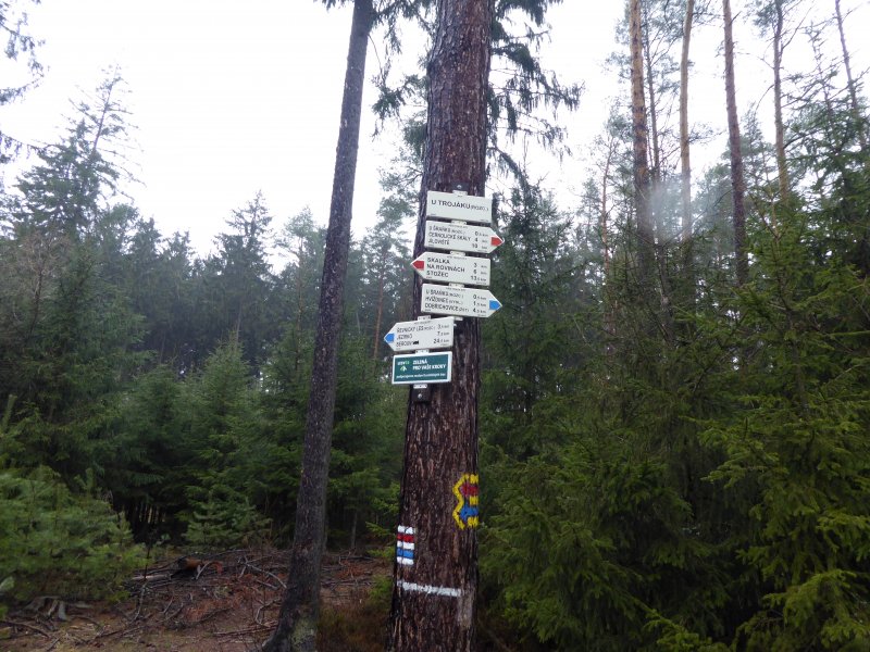 fotografie z akce NsL- z Řevnic do Bojova - 15km